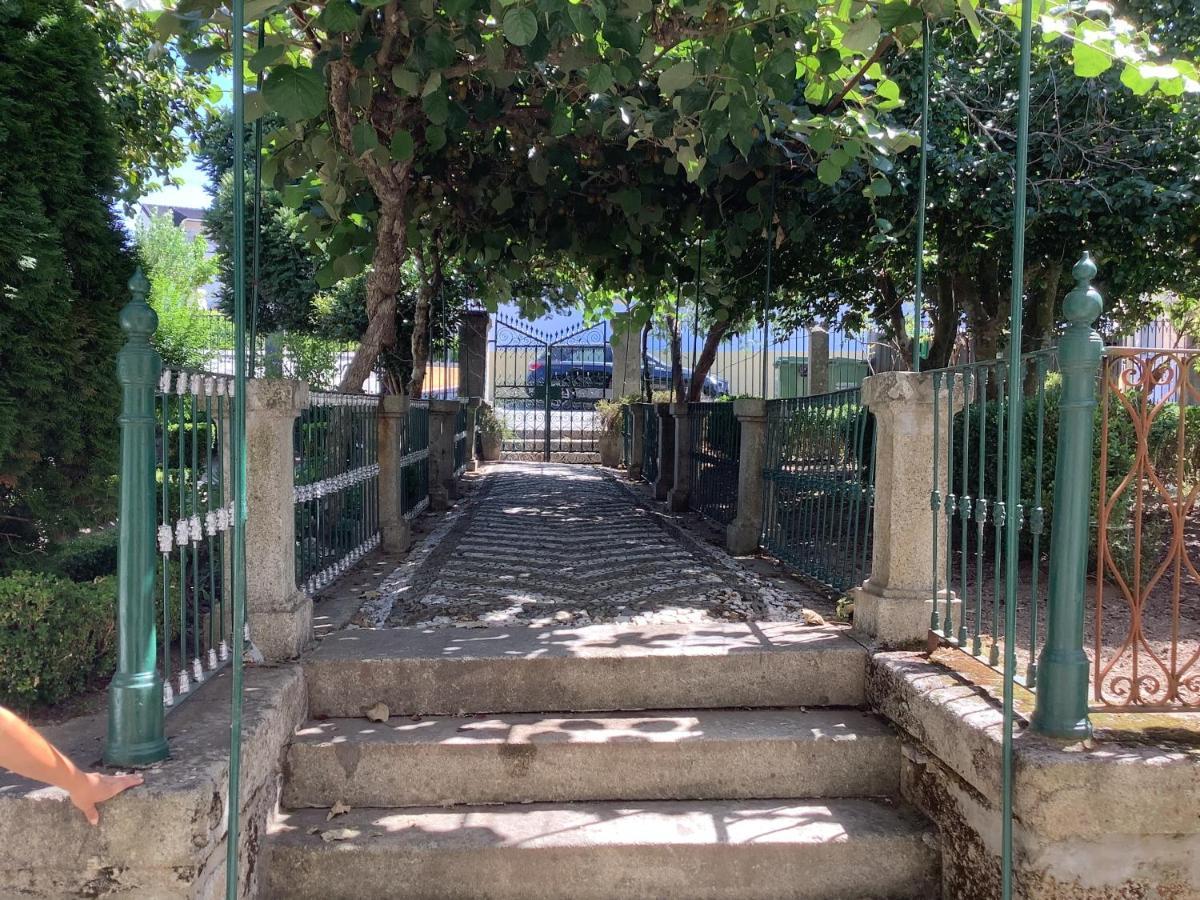 Casa Camelias Holiday home Gouveia (Guarda)